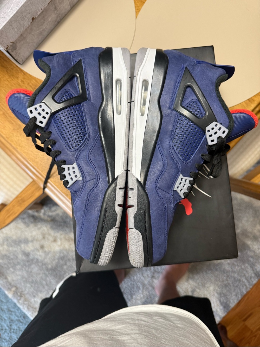 Jordan 4 - Picture 3 of 8